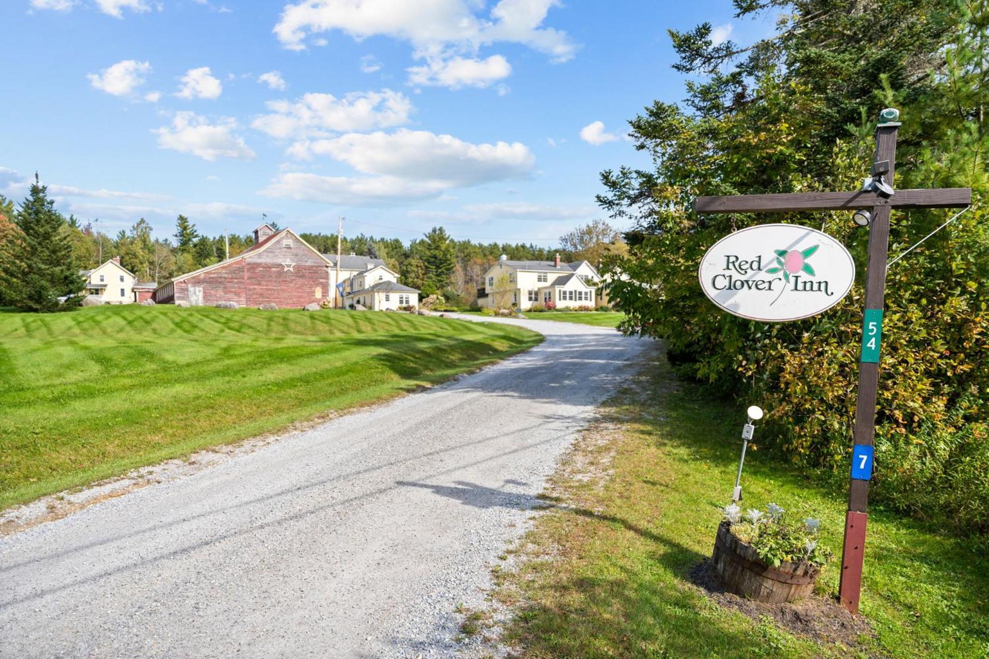 Red Clover Inn Mendon Екстер'єр фото