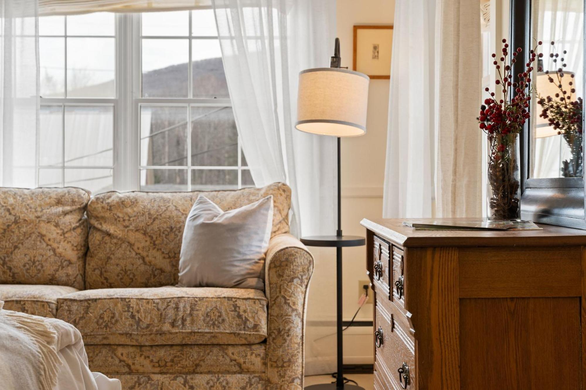 Red Clover Inn Mendon Екстер'єр фото
